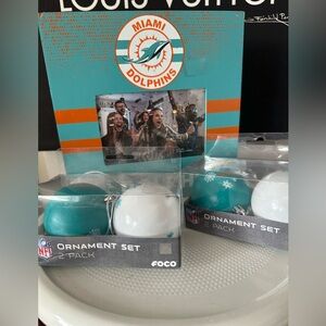 🆕Bundle Miami Dolphins Picture Frame/Christmas Ornaments